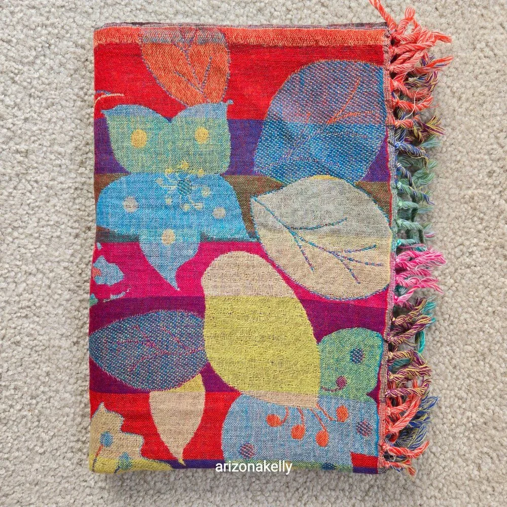 NWOT 100% Wool Woven Scarf Butterfly Flowers Colorful Vibrant